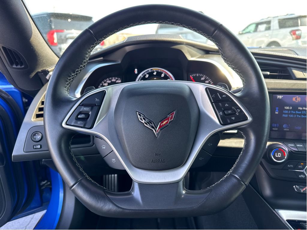 Used 2019 Chevrolet Corvette Stingray Coupe w/ 1LT RWD image 14