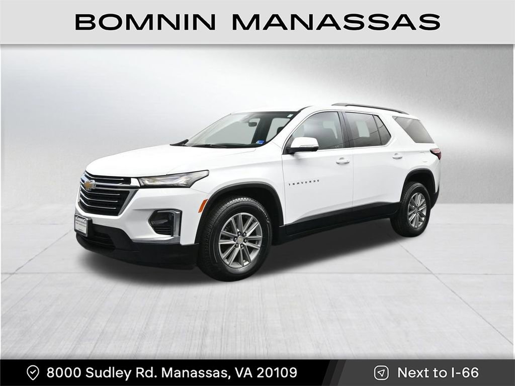 Used 2023 Chevrolet Traverse LT w/ Rear Camera Mirror Package AWD/4WD image 1