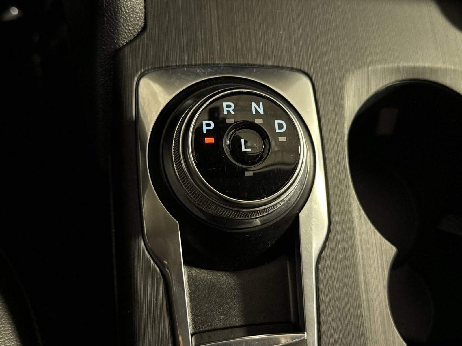 Used 2021 Ford Escape SEL image 32