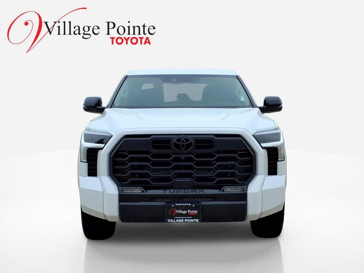 Used 2024 Toyota Tundra Limited w/ TRD Off-Road Package AWD/4WD image 10