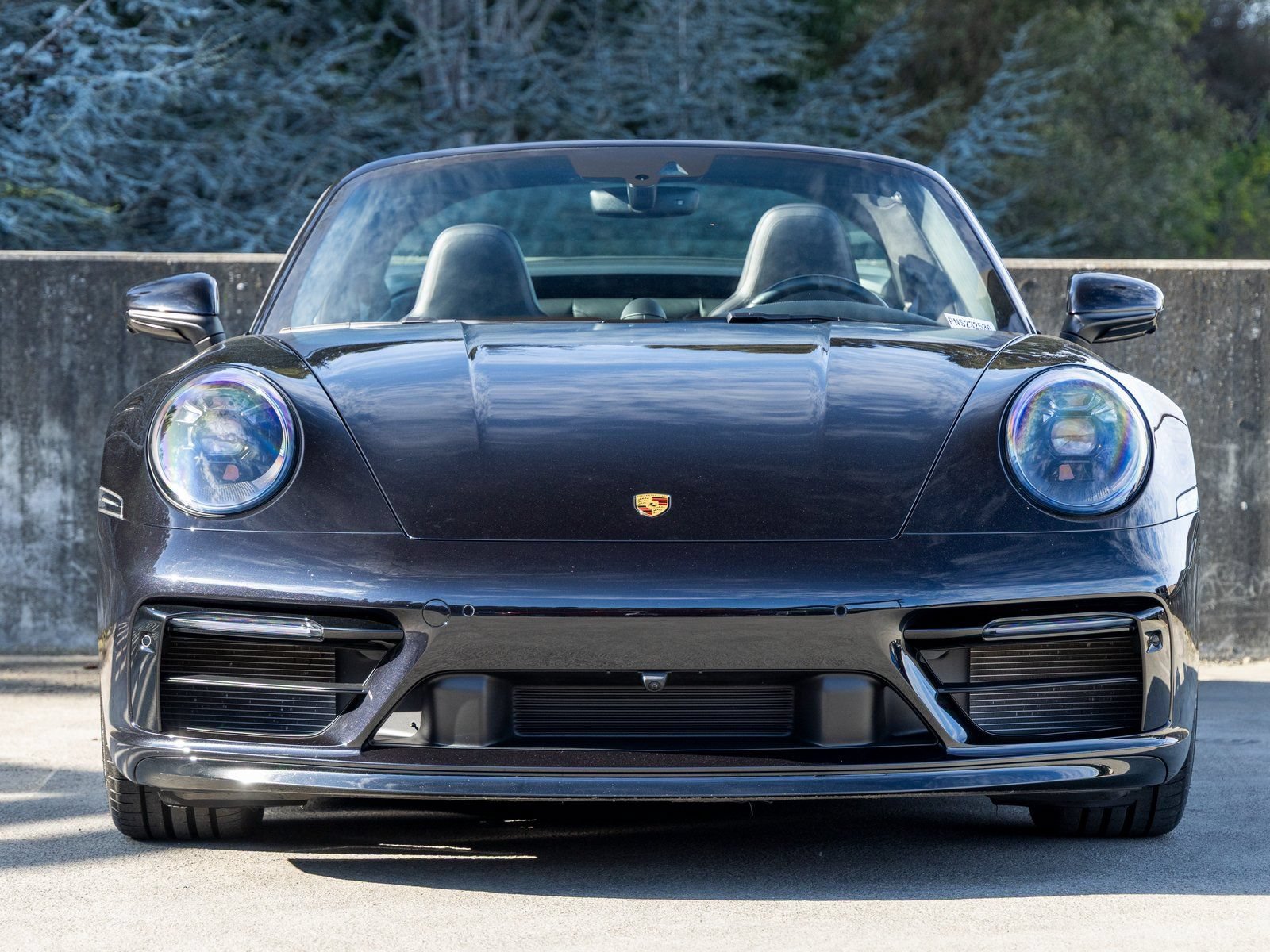 Certified 2022 Porsche 911 50th Anniversary Edition AWD/4WD image 8