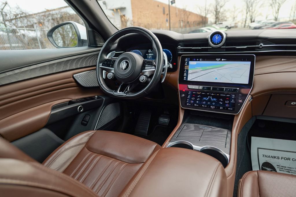Certified 2023 Maserati Grecale GT image 41
