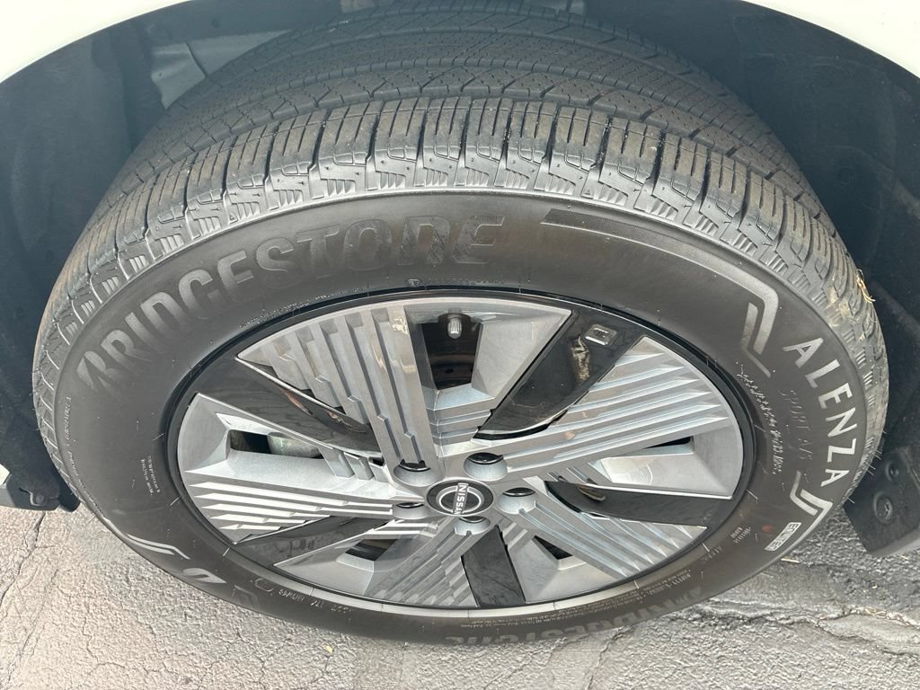 Certified 2025 Nissan Murano SL AWD/4WD image 12