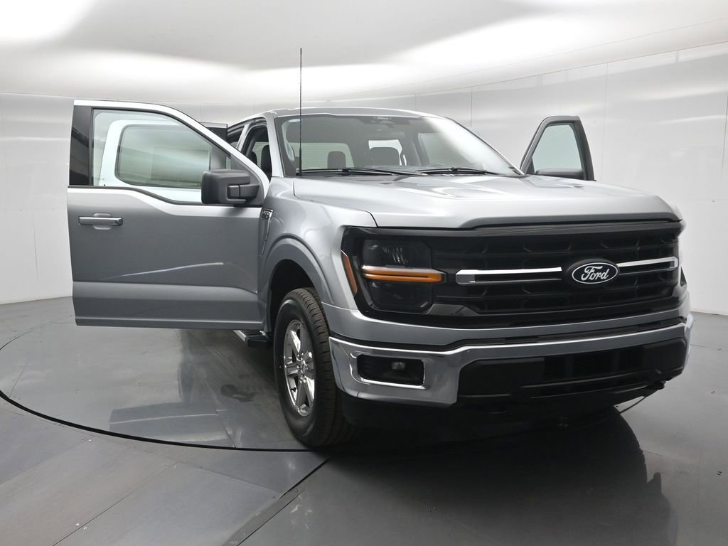 Certified 2025 Ford F150 XLT w/ Equipment Group 301A Standard AWD/4WD image 28