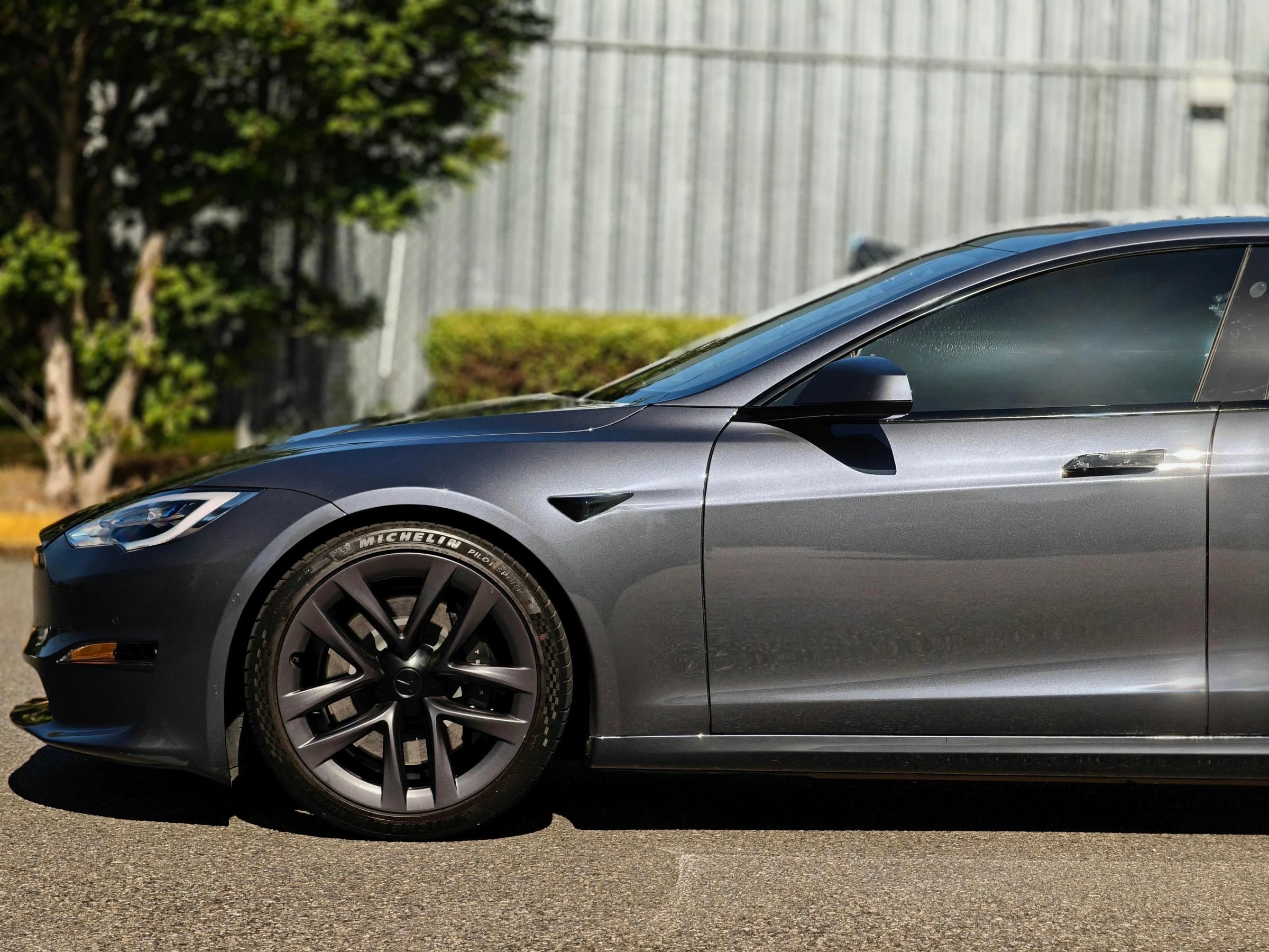Used 2021 Tesla Model S Plaid AWD/4WD image 12