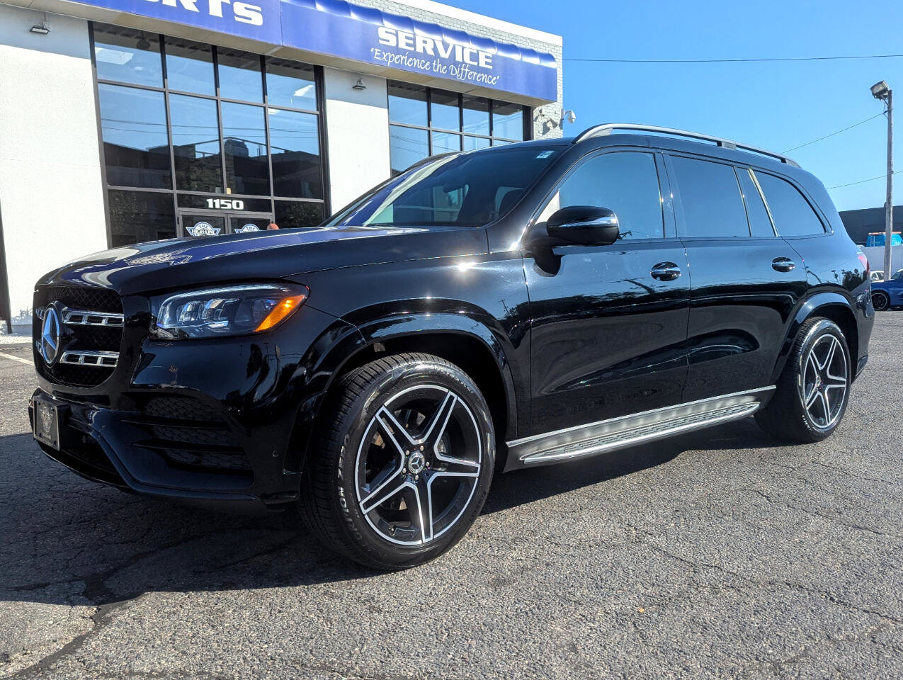 Used 2023 Mercedes-Benz GLS 450 GLS 450 4MATIC SUV image 2