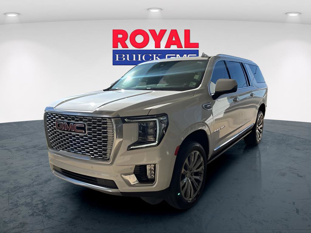 Used 2021 GMC Yukon XL Denali w/ Denali Premium Package