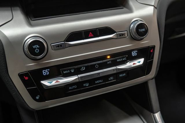 Used 2021 Ford Explorer XLT w/ Equipment Group 202A image 36