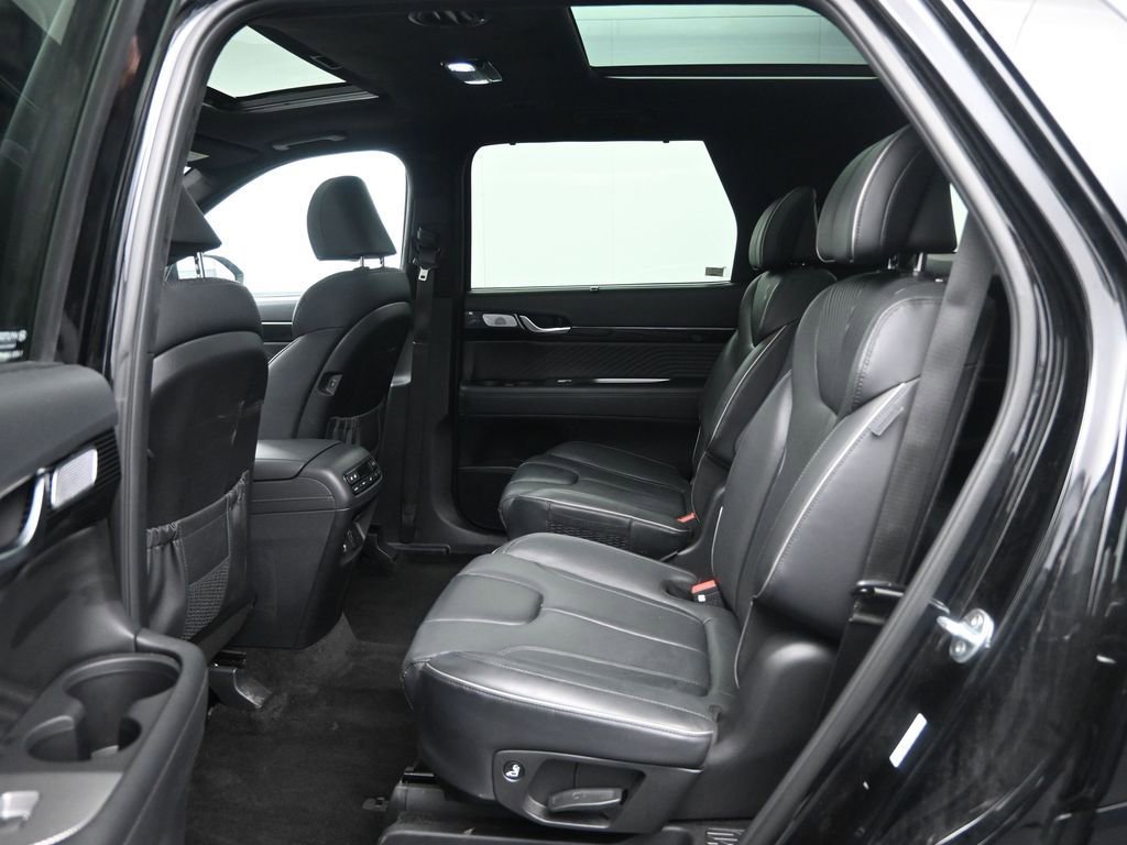 Used 2024 Hyundai Palisade Calligraphy image 26