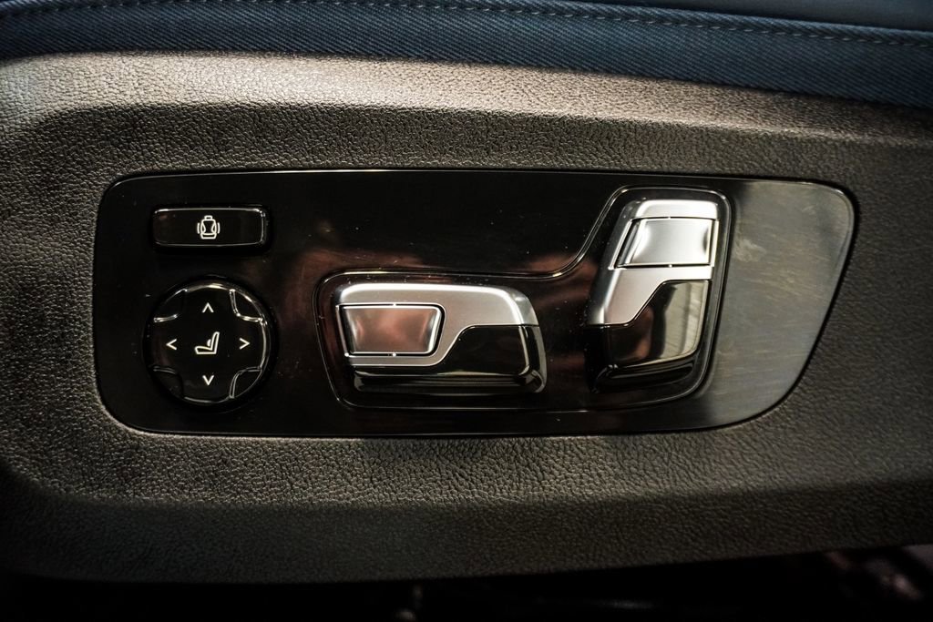 Used 2024 BMW XM image 7