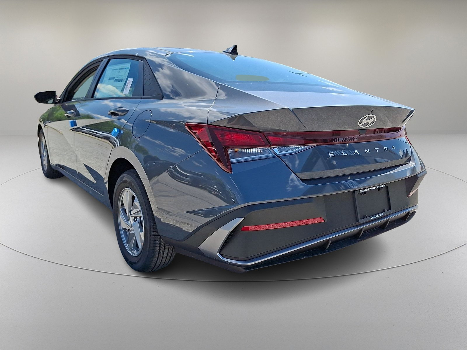 New 2026 Hyundai Elantra SE FWD image 5