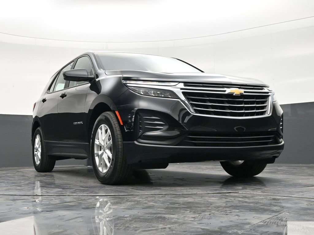 Used 2023 Chevrolet Equinox LS image 26