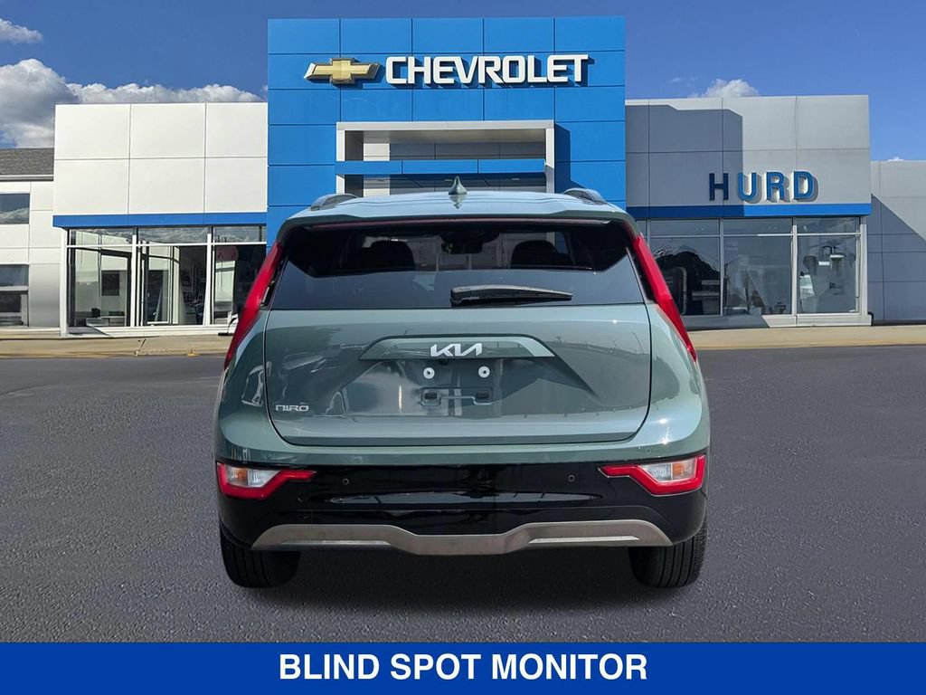 Used 2024 Kia Niro Wind w/ Wind Preserve Package FWD image 5