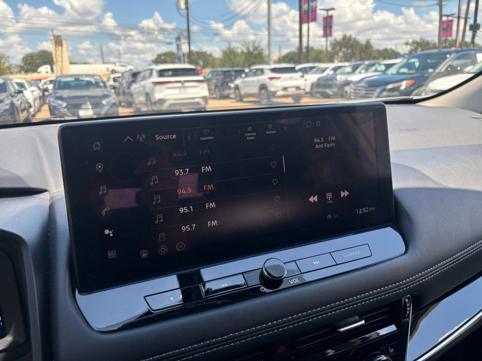 Used 2026 Nissan Rogue SL FWD image 20