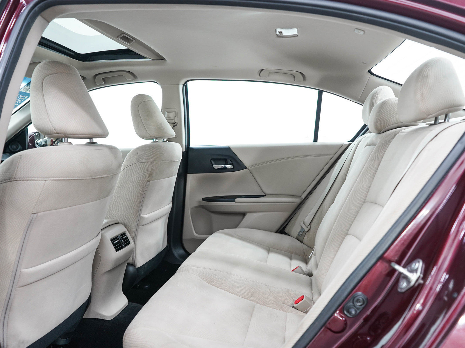 Used 2017 Honda Accord EX image 12
