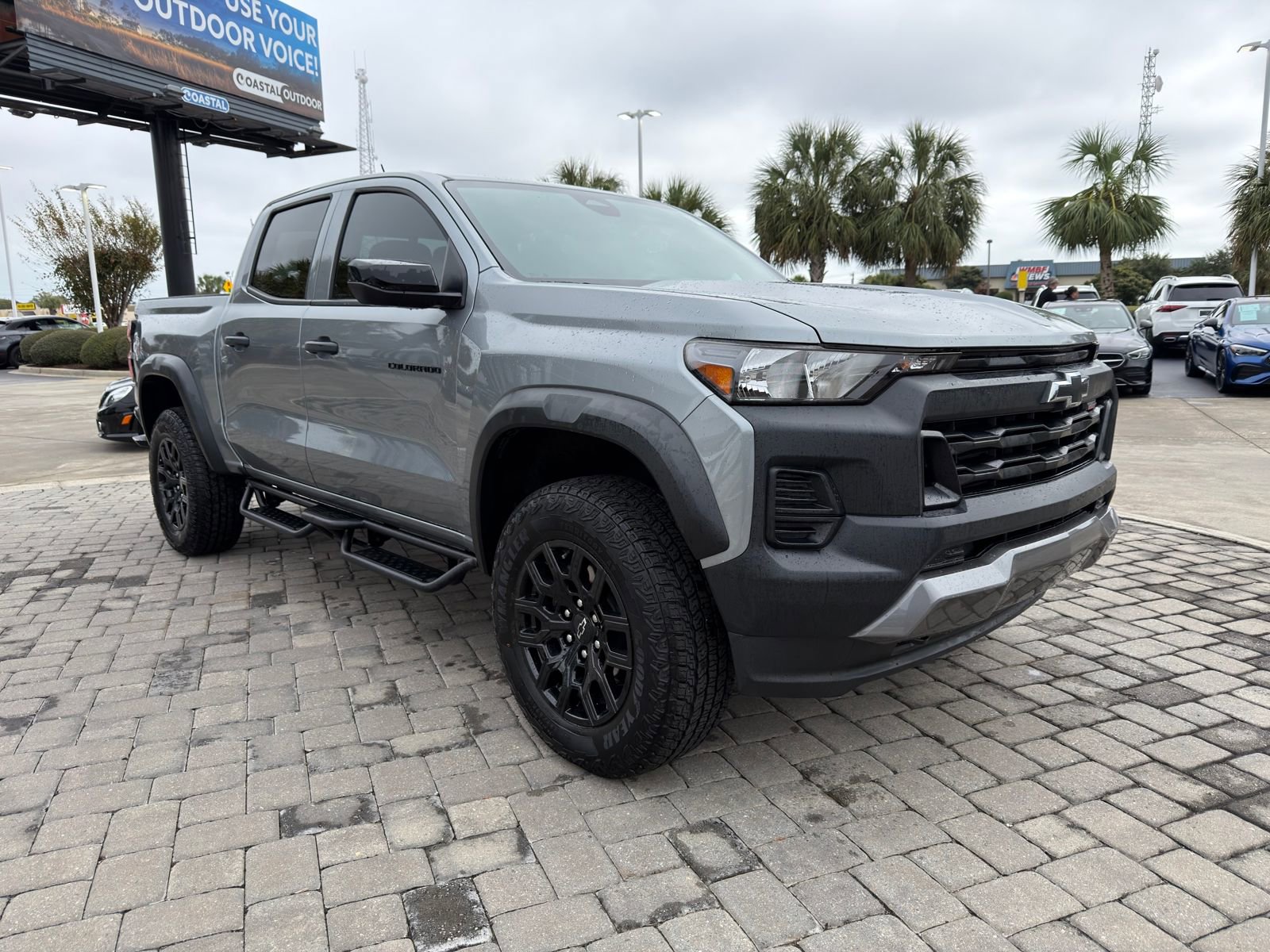 Used 2024 Chevrolet Colorado Trail Boss w/ Advanced Trailering Package image 7