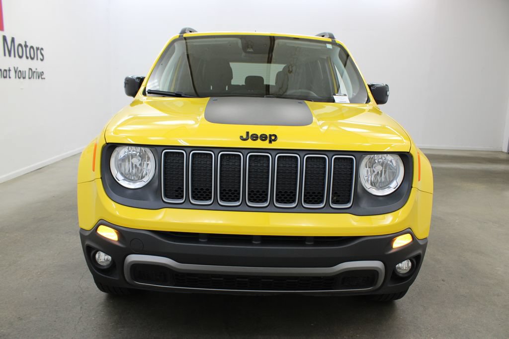 Used 2023 Jeep Renegade Latitude AWD/4WD image 7