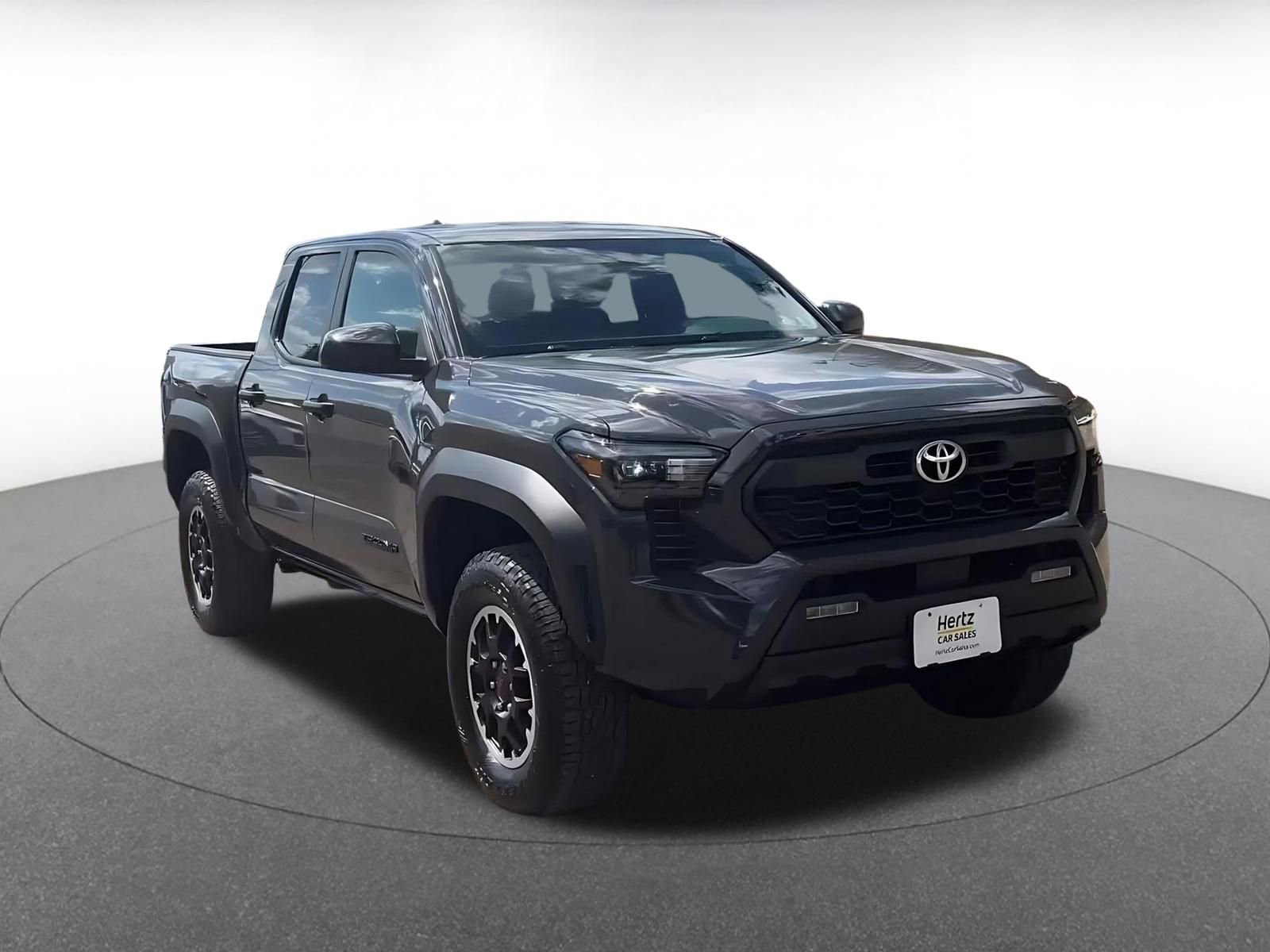 Used 2025 Toyota Tacoma TRD Off-Road AWD/4WD image 3