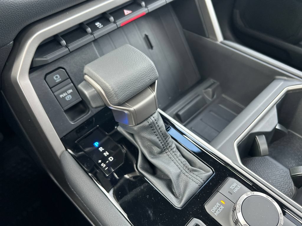 New 2026 Toyota Tundra Limited AWD/4WD image 16