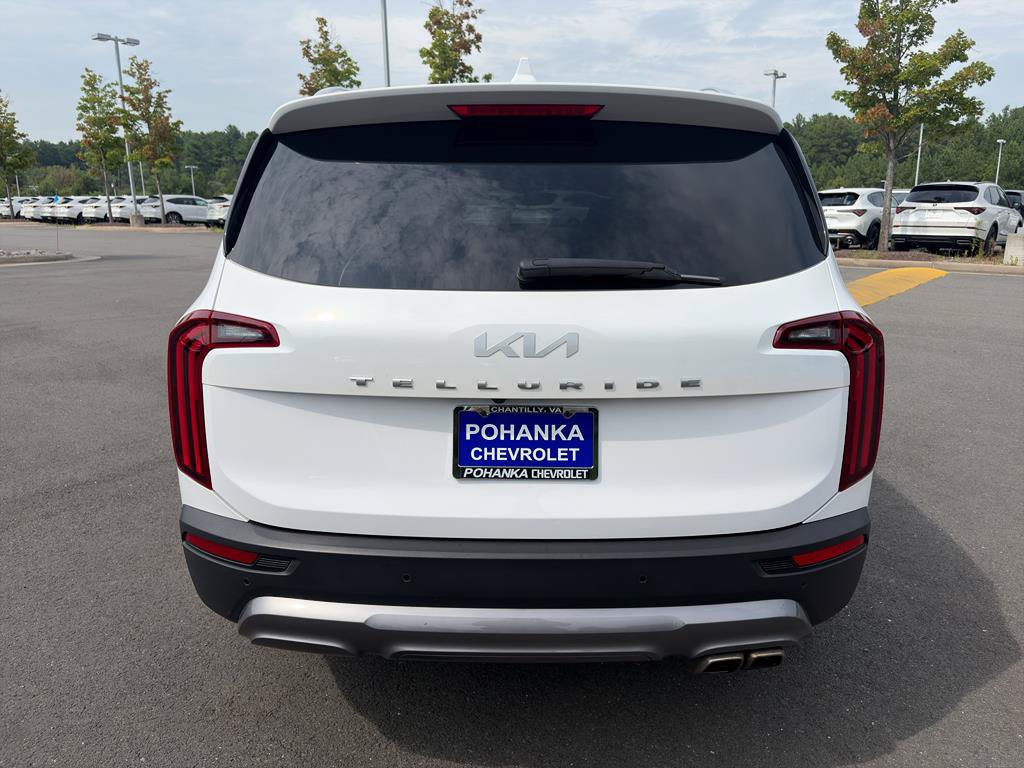 Used 2022 Kia Telluride EX w/ EX Premium Package FWD image 6