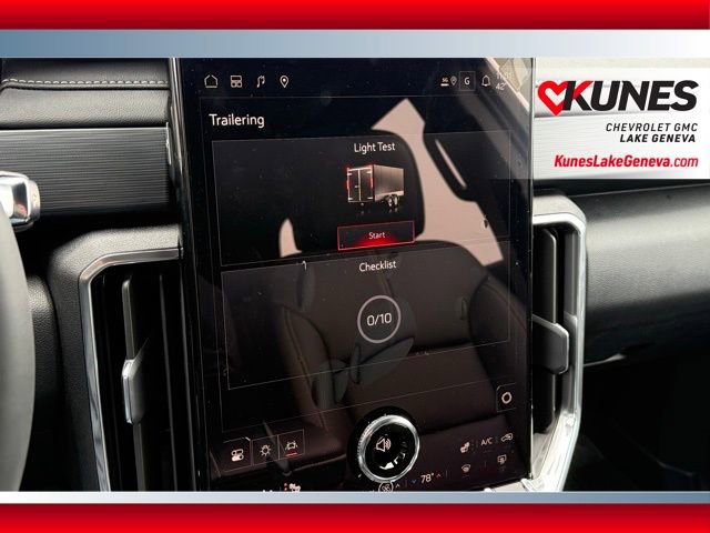 New 2026 GMC Acadia Elevation image 40