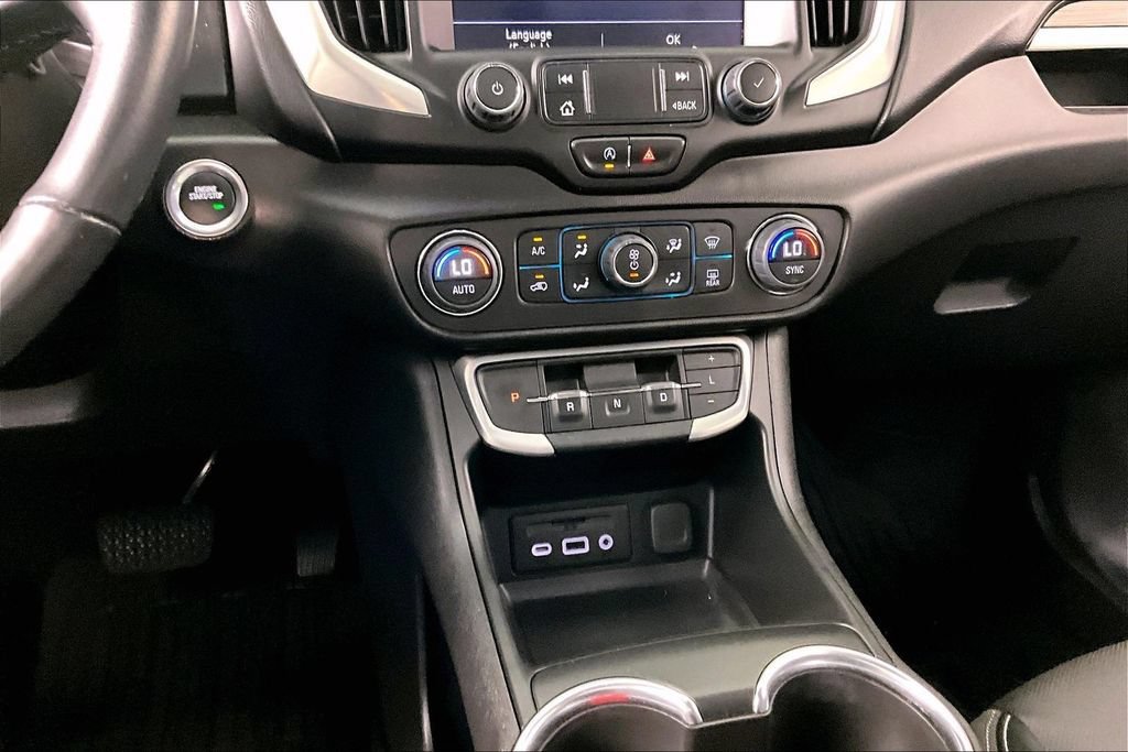 Used 2022 GMC Terrain SLT w/ Elevation Edition FWD image 8