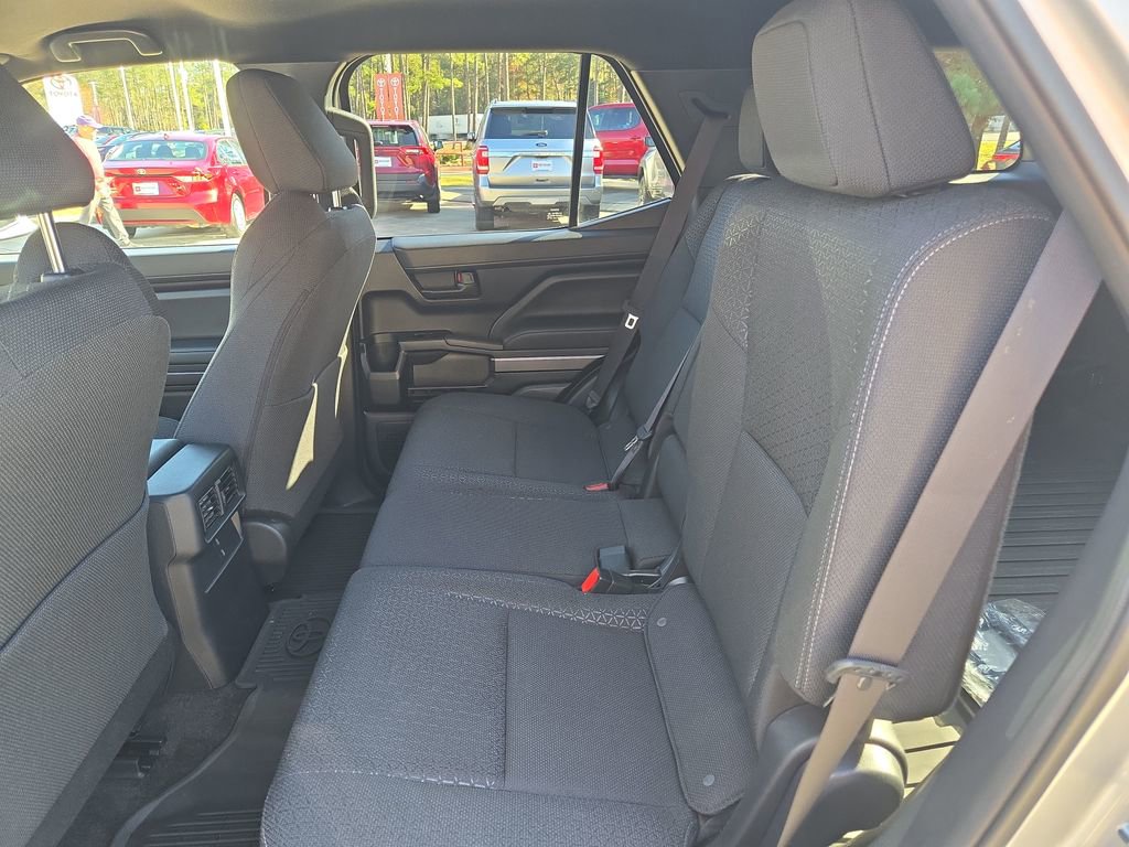 Certified 2025 Toyota 4Runner SR5 image 16