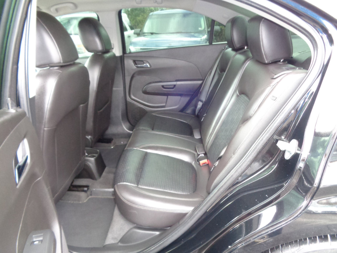 Used 2017 Chevrolet Sonic Premier image 24