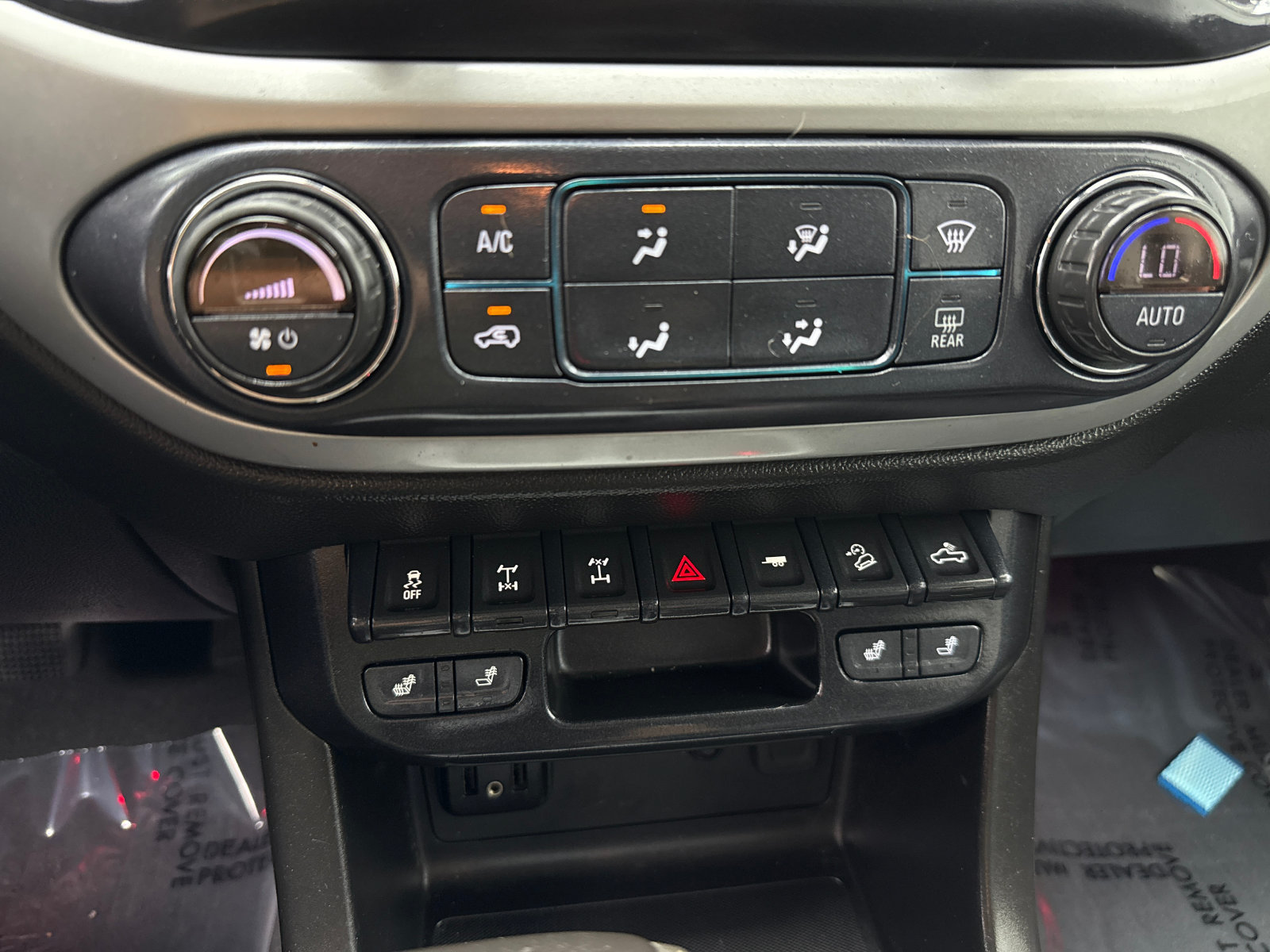 Used 2019 Chevrolet Colorado ZR2 w/ ZR2 Dusk Special Edition AWD/4WD image 28