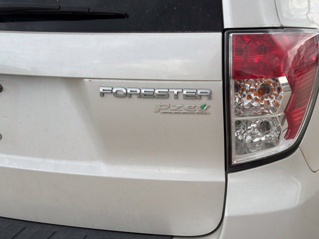 Used 2012 Subaru Forester 2.5X Limited AWD/4WD image 7