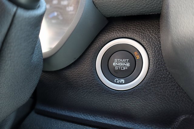 Used 2025 RAM 2500 Laramie image 21