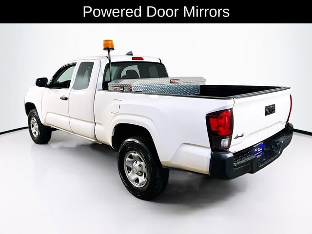 Used 2022 Toyota Tacoma SR image 4