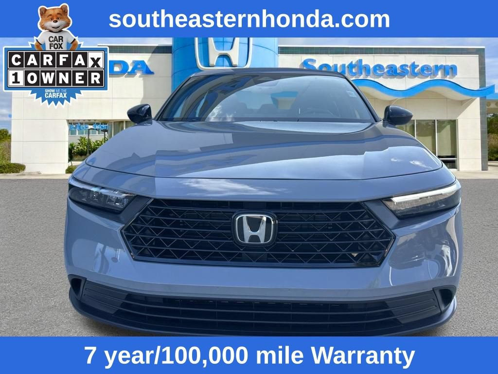 Used 2024 Honda Accord Sport image 2