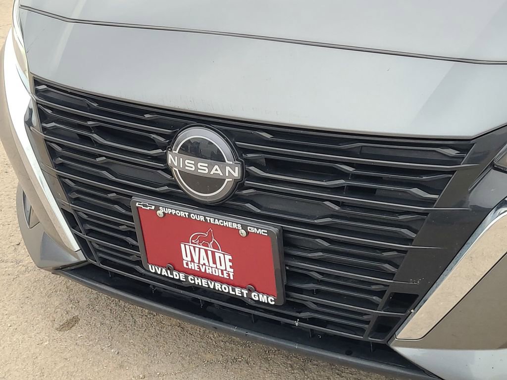 Used 2025 Nissan Altima 2.5 SV FWD image 31