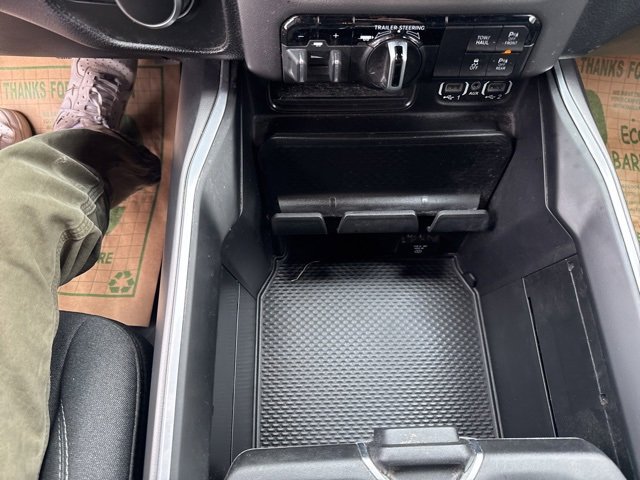 Used 2021 RAM 1500 Big Horn image 24