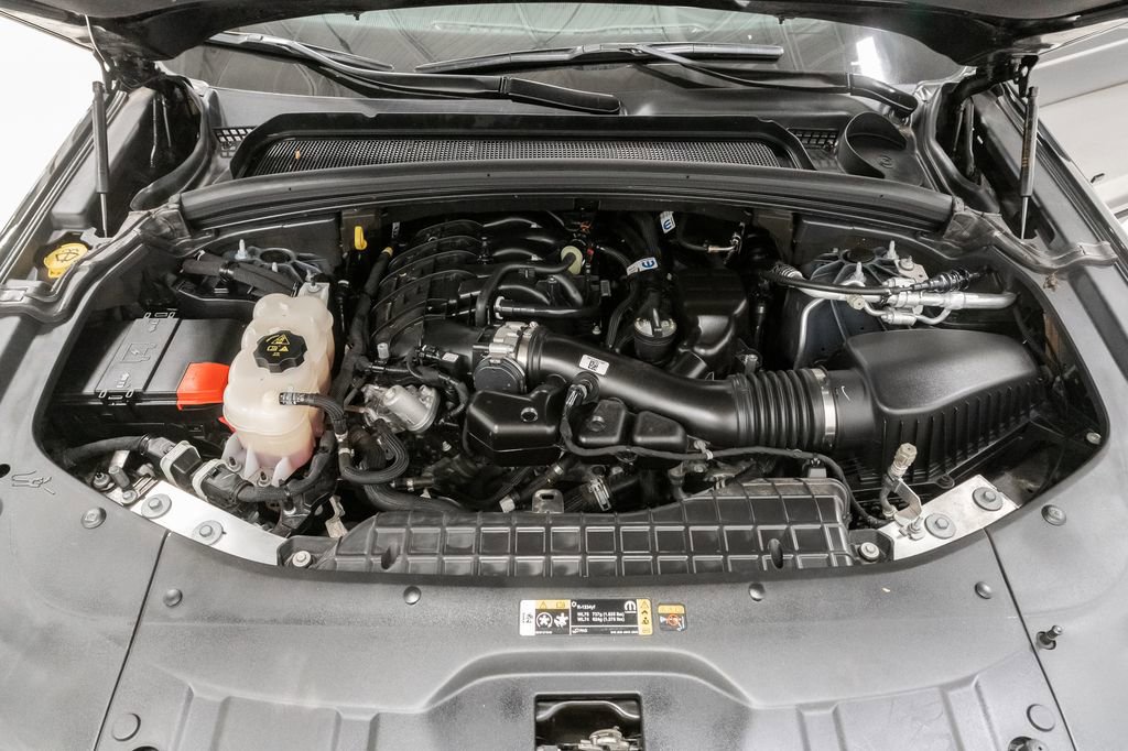 Certified 2024 Jeep Grand Cherokee L Altitude AWD/4WD image 3