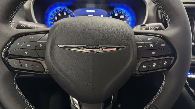 New 2026 Chrysler Pacifica Select image 15
