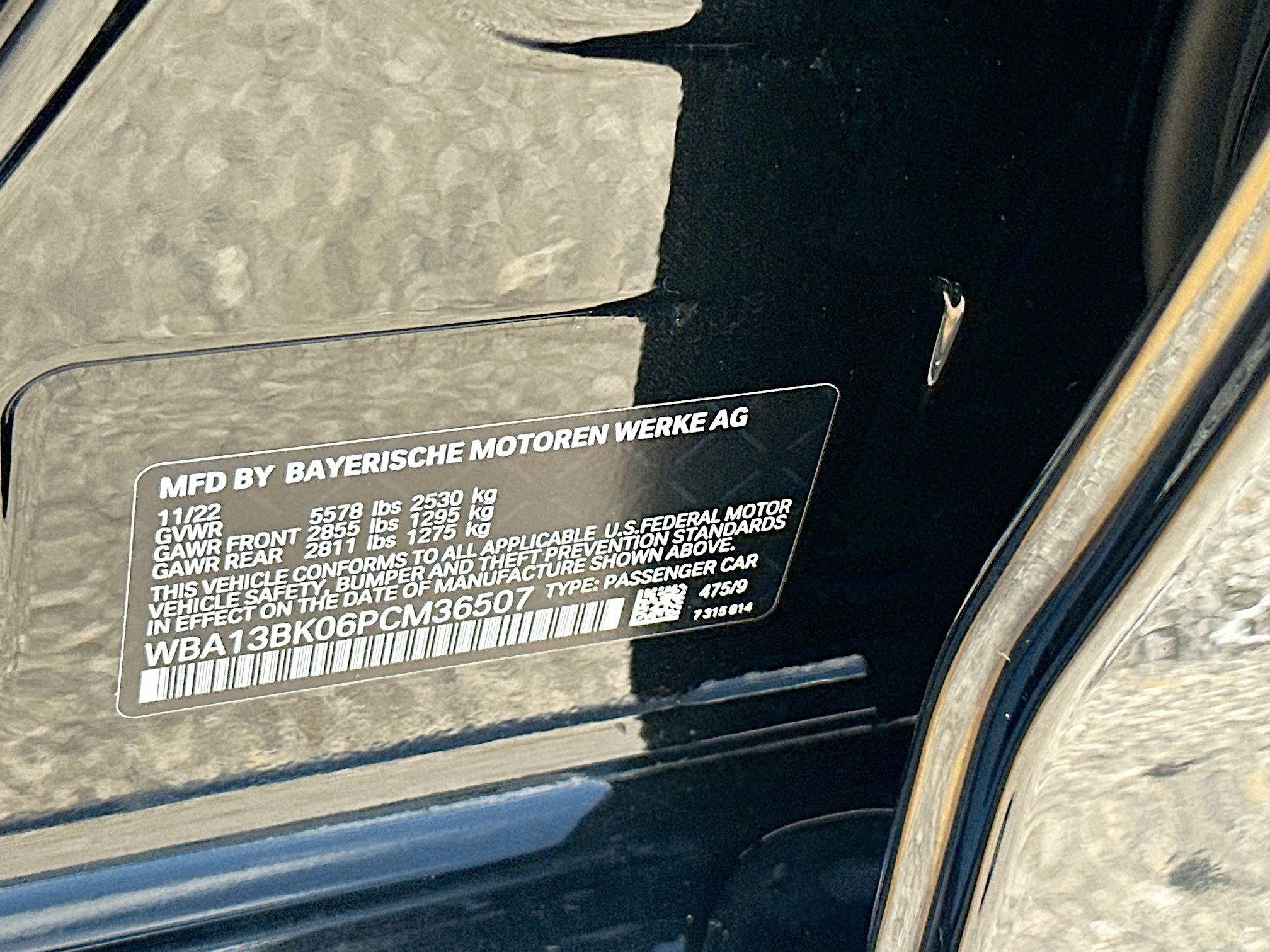 Used 2023 BMW M550i xDrive w/ Executive Package image 29