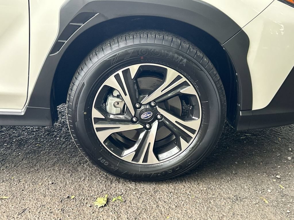 Certified 2025 Subaru Crosstrek 2.5i Premium AWD/4WD image 13