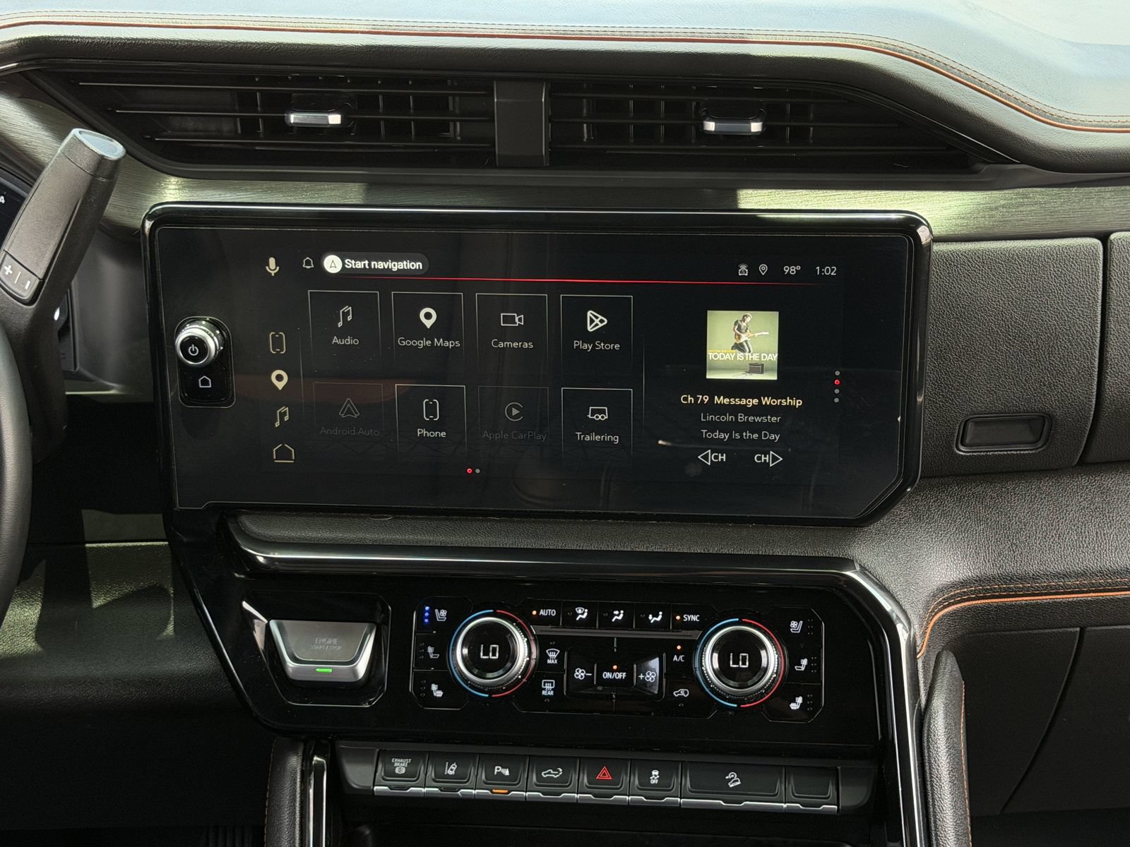 Used 2025 GMC Sierra 2500 AT4 w/ AT4 Premium Plus Package AWD/4WD image 21