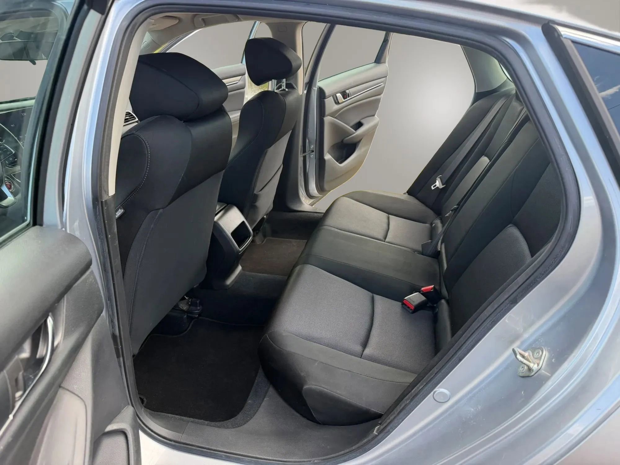 Used 2019 Honda Accord LX image 15