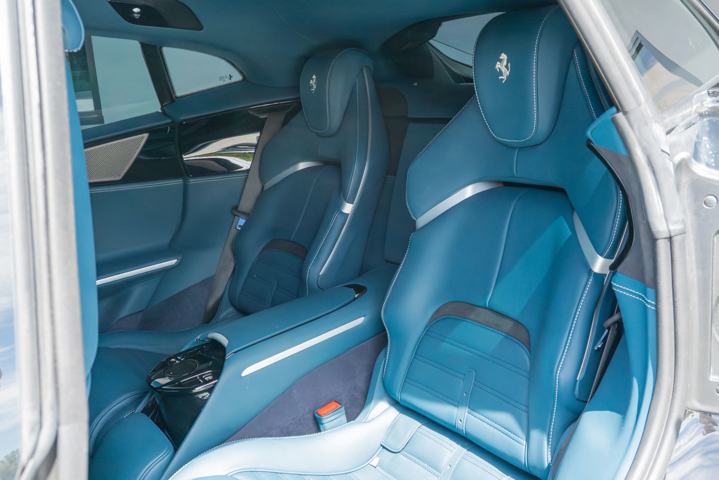 Used 2024 Ferrari Purosangue image 53