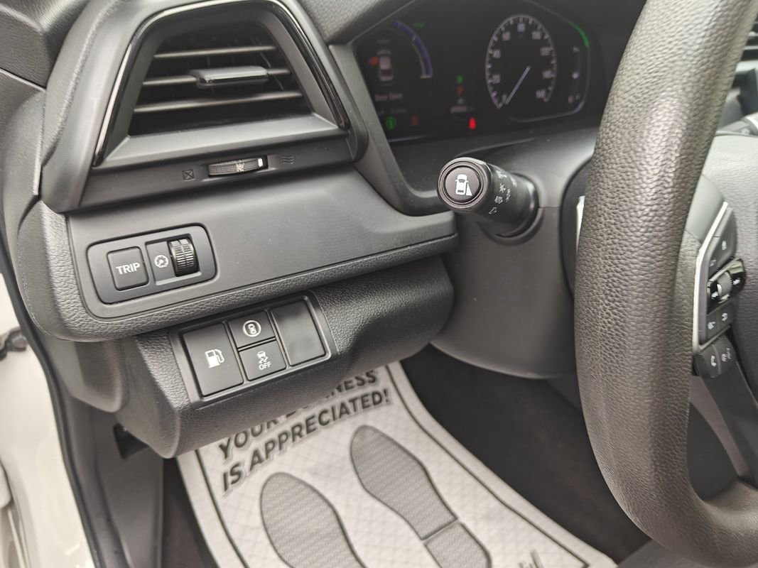 Used 2019 Honda Insight EX image 10