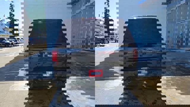 Used 2015 RAM 1500 Sport w/ Black Ram 1500 Sport Group image 7