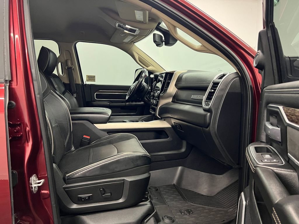 Used 2021 RAM 3500 Laramie AWD/4WD image 25