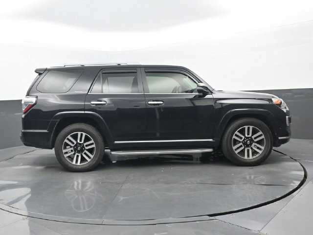 Used 2014 Toyota 4Runner Limited RWD image 2