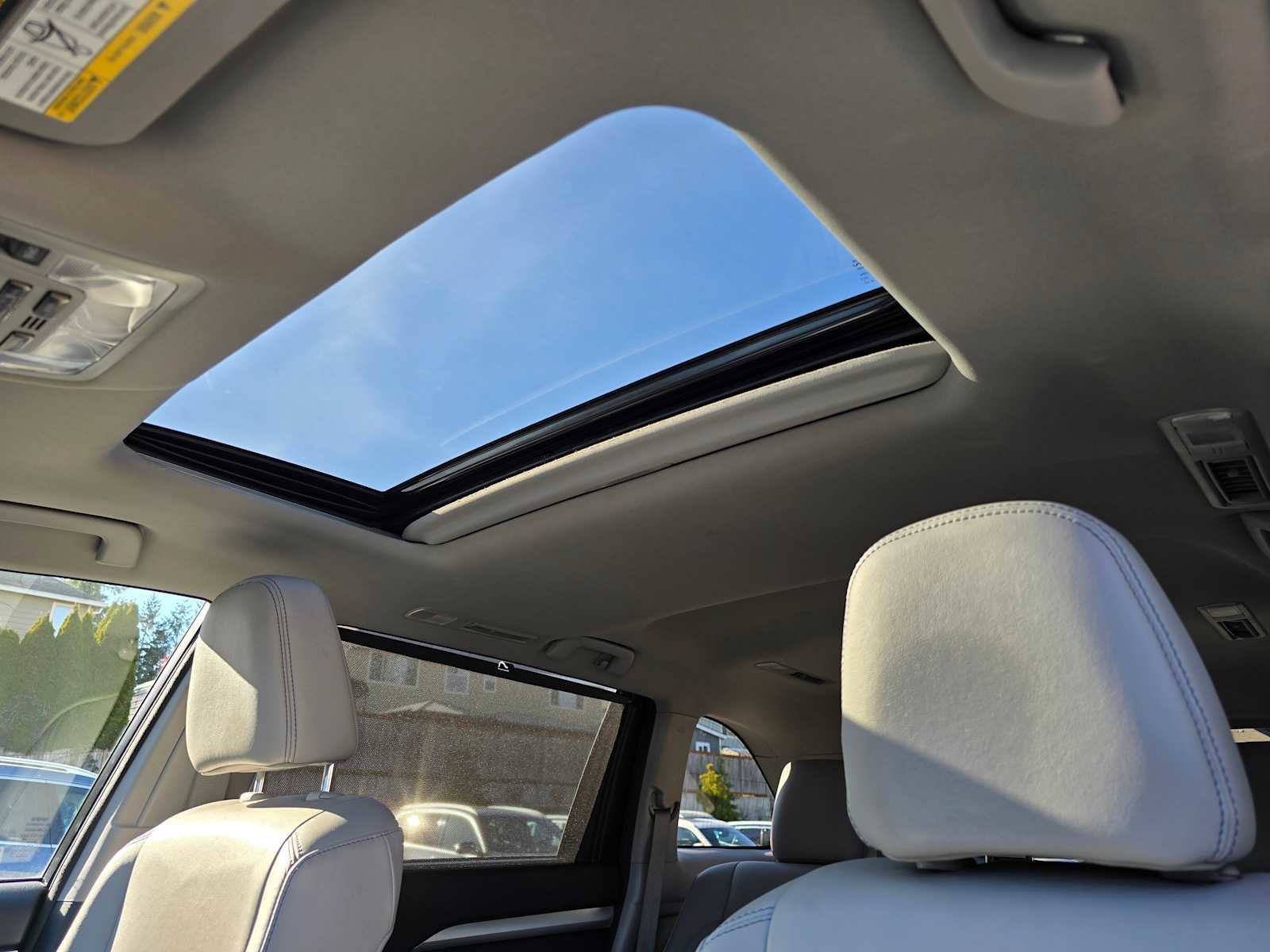 Used 2017 Toyota Highlander XLE image 23
