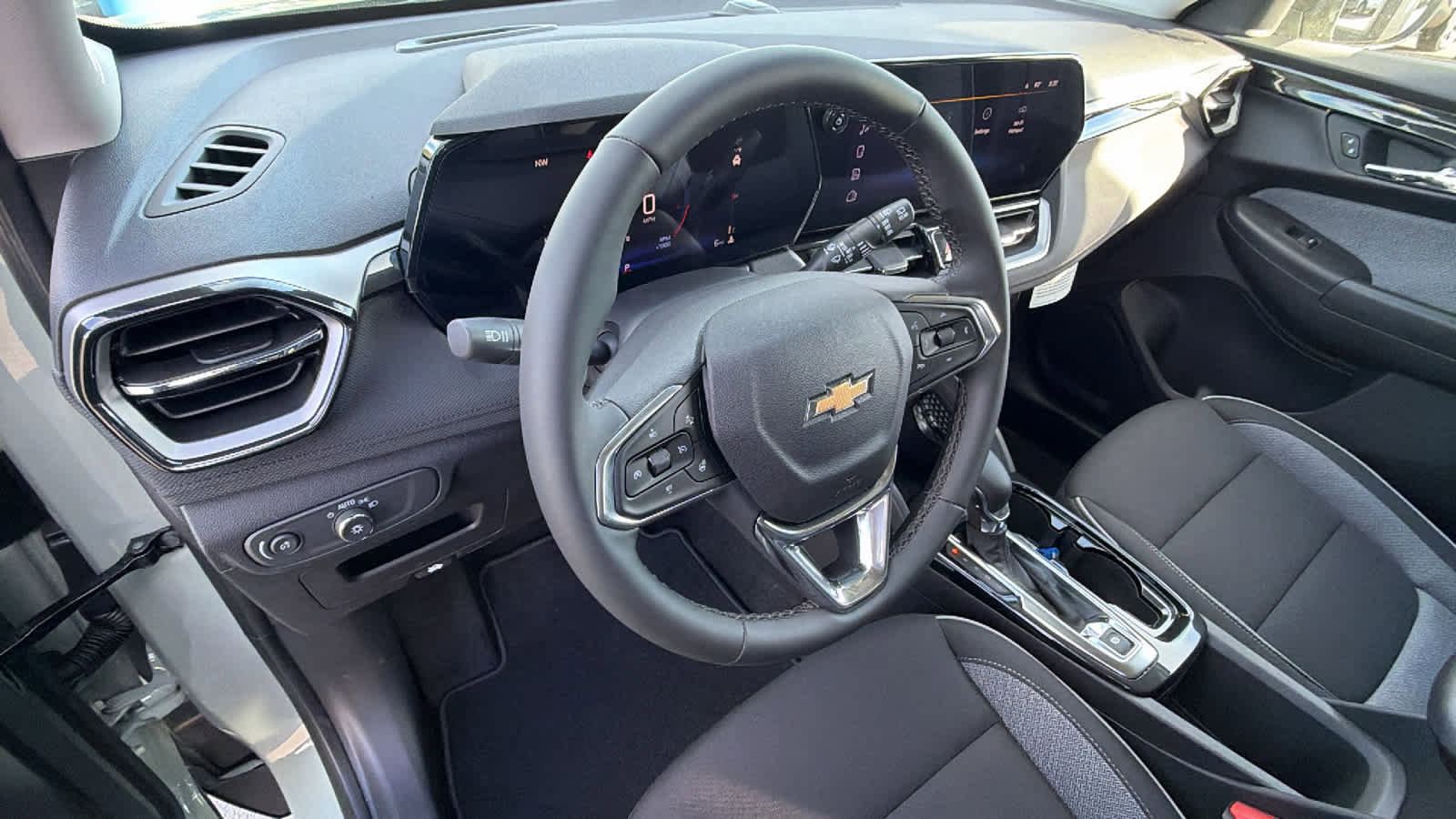 New 2026 Chevrolet TrailBlazer LT image 10