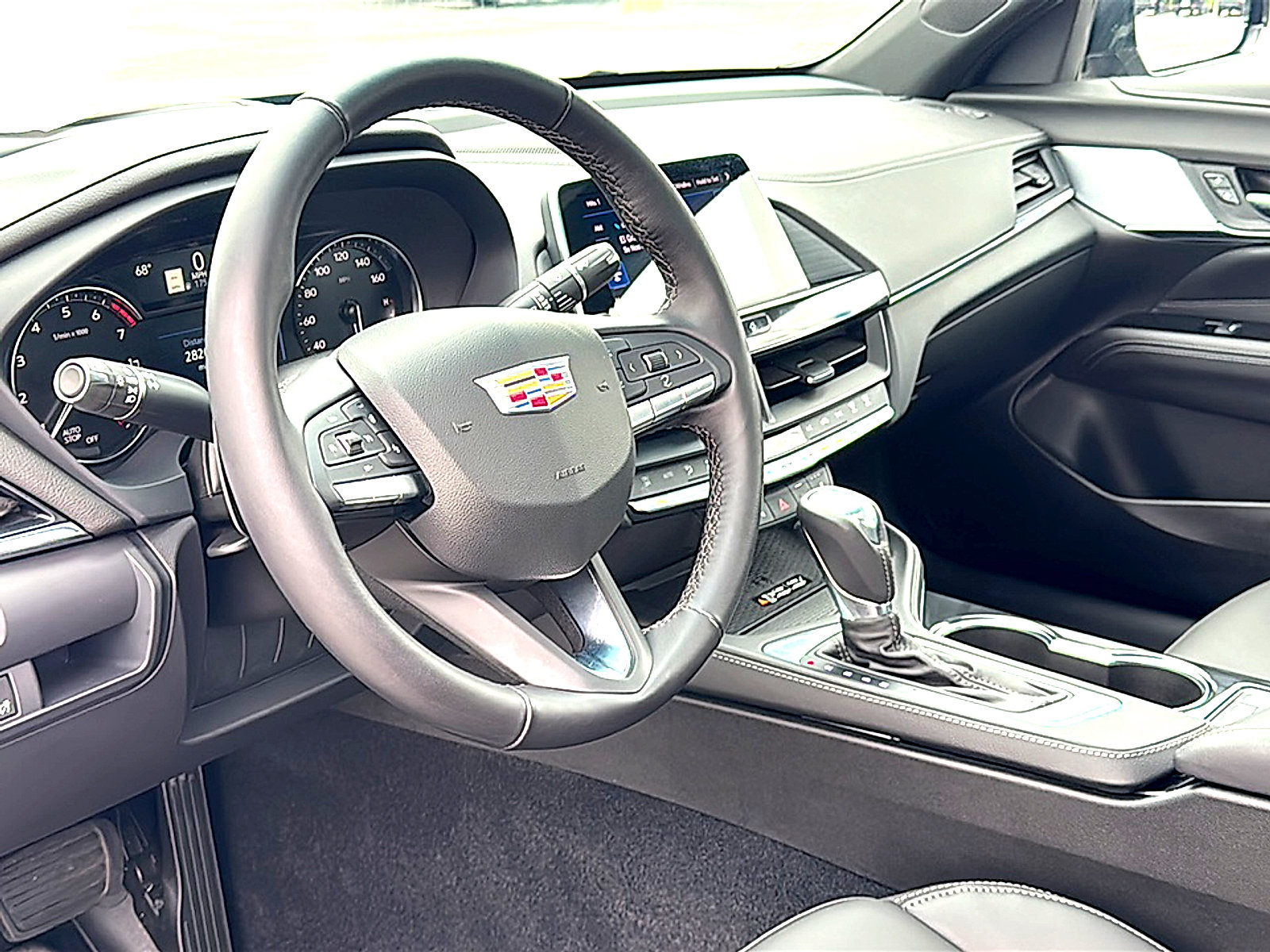 Certified 2026 Cadillac CT4 Luxury AWD/4WD image 12