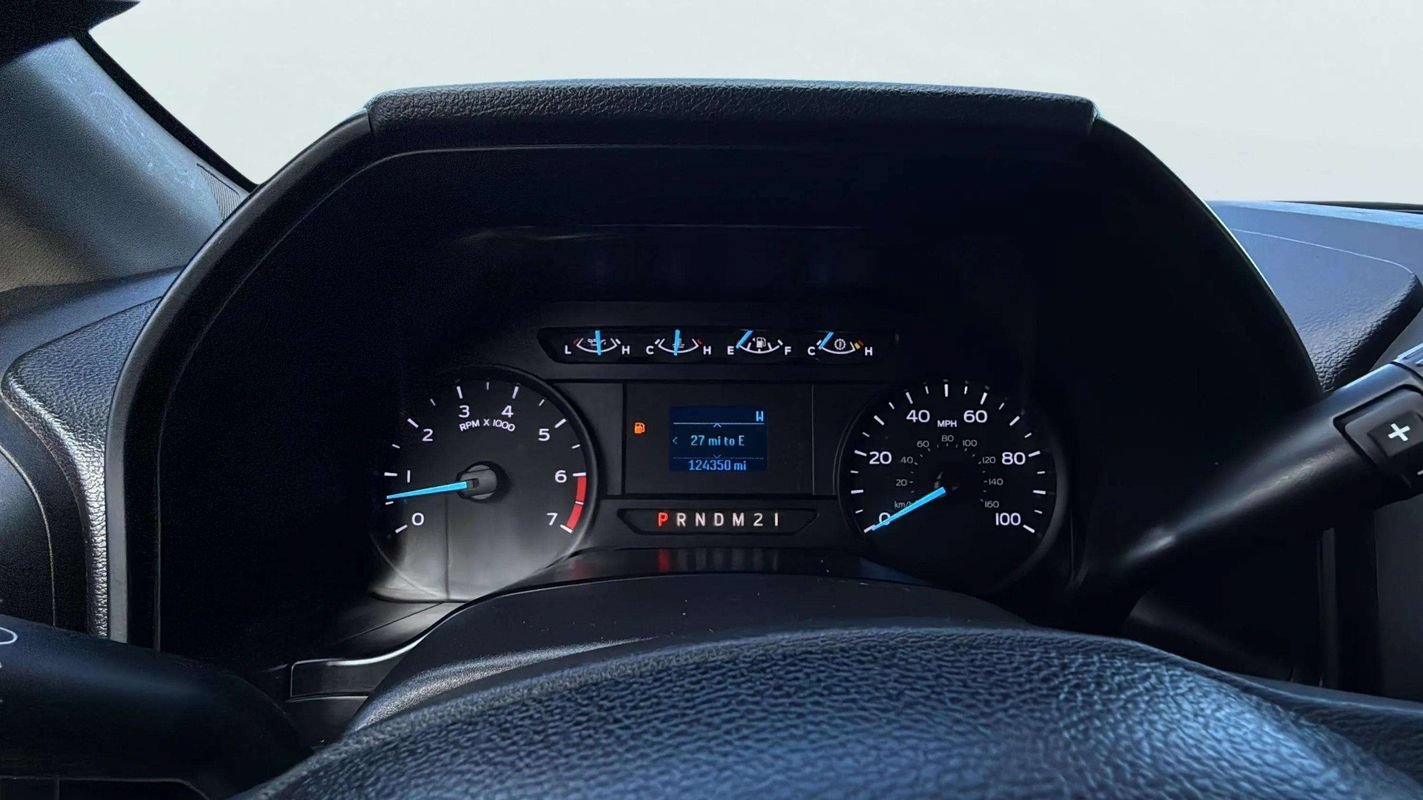 Used 2018 Ford F250 XL w/ Power Equipment Group AWD/4WD image 18